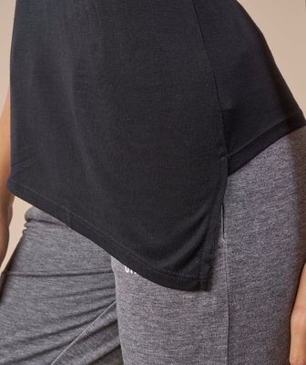 Workout thin sleeveless dissymmetry bottom racerback tank tops