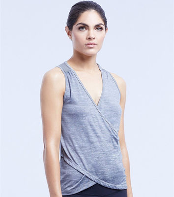 gym wear tank top for women's wearing women's gym tank vest top