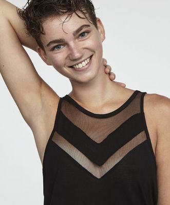 Custom made sports wear manufacturer front mesh insert tank top