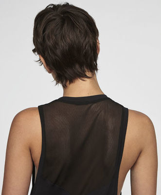 Best quality back mesh panel round neck woman gym tank top