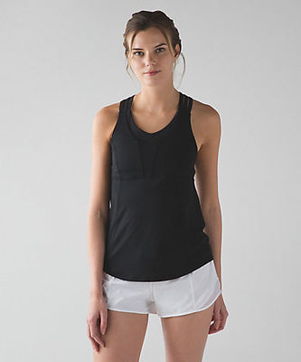 Gym clothing with a three-pocket built-in bra easy run essentials tank top golds gym