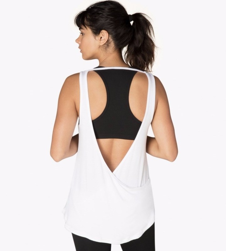 Fancy yoga wear top relaxed fit comfort tank top