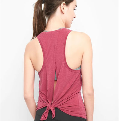 as mulheres fracas superiores do gym da camiseta de alças do gym das mulheres afrouxam a camiseta de alças